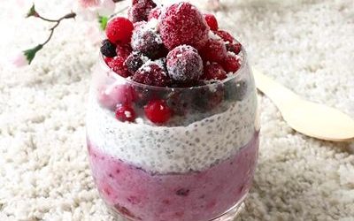 Pudding aux graines de chia et framboises