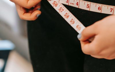 Ménopause : conseils pour un ventre moins gonflé et ballonné