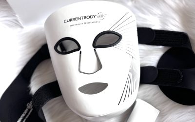 Masque LED visage CurrentBody : mon avis et conseils pour garder une jolie peau après 50 ans
