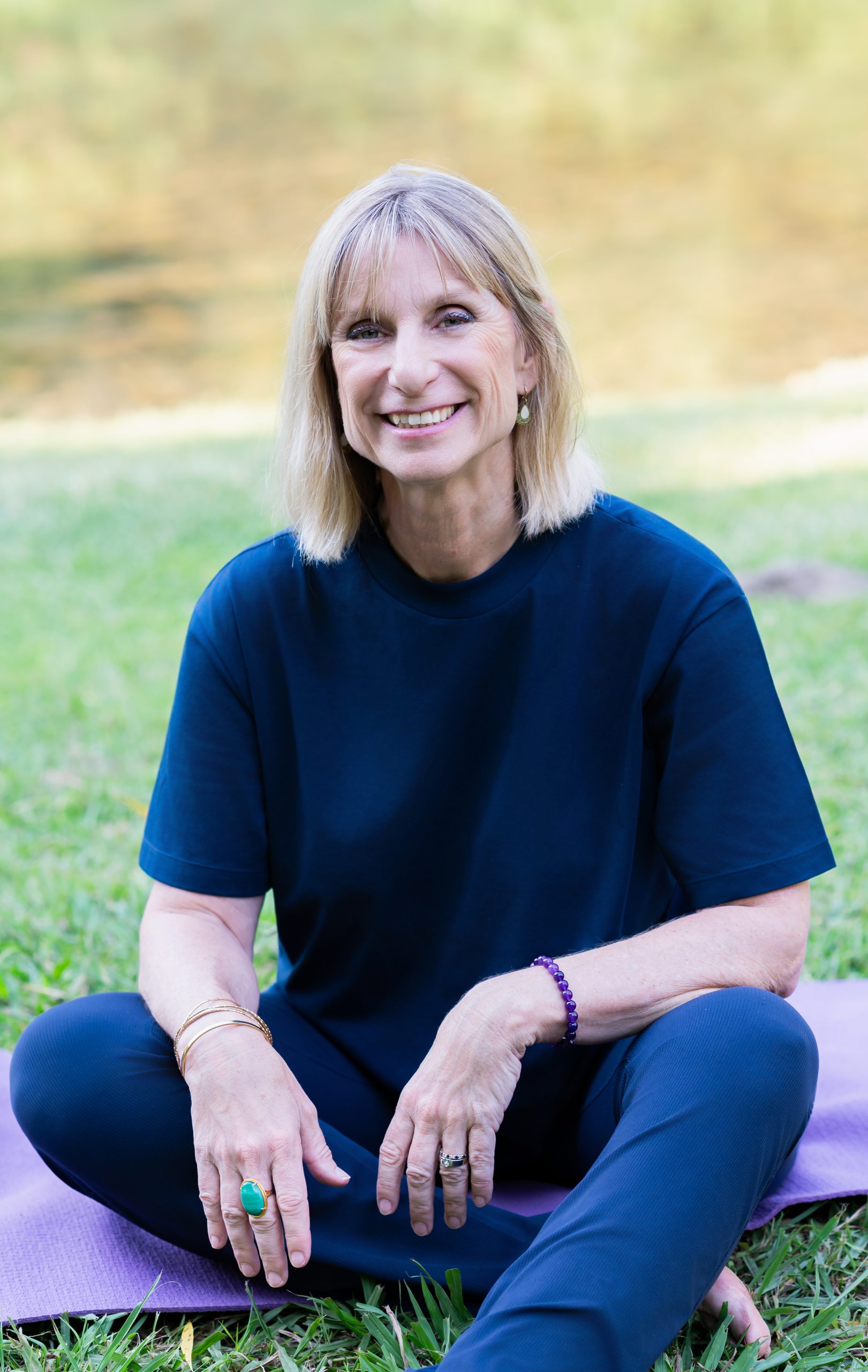 Isabelle Kehr prof de Yoga féminin Sauveterre de béarn